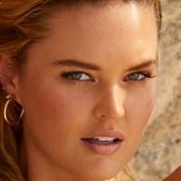 Georgina Burke Nackt