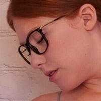 Ginger ASMR Nackt