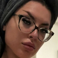 Ginyka Nackt