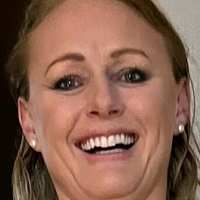 Glamazon Nackt
