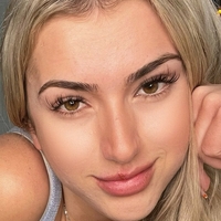 Goddess Bella Nackt