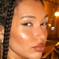 Golden Nahome Nackt