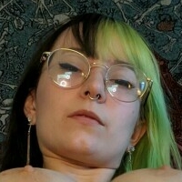 goth__egg Nackt