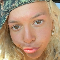 Hailey Fernandes Nackt