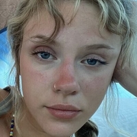 Hailey Hitch Nackt