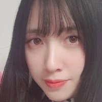 Hinacchi Nackt