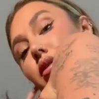 Holly Brougham Nackt