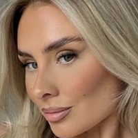 Holly McAllister Nackt