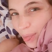 HornyJulia Nackt
