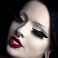 Horrific Temptress Nackt