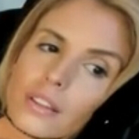 Ich suche den Namen von dieser süßen Cam-Girl Dame! Nackt