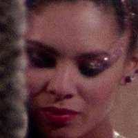 Iris Peynado Nackt