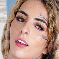 Isa Lauren Nackt