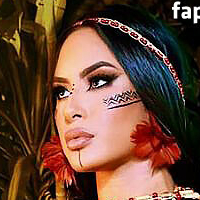 Isabelle Nogueira Nackt