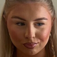Izzrose.x Nackt