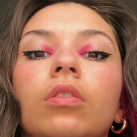 Jadeyeyess Nackt