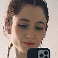 Janet Devlin Nackt
