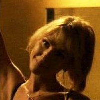 Jenn Lyon Nackt