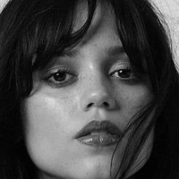 Jenna Ortega Nackt
