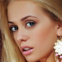 Jennifer Mackay Nackt