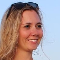 Jessica Faust Nackt