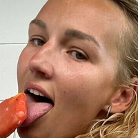 Joselyn Banks Nackt