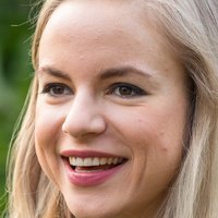 Julia Engelmann Nackt