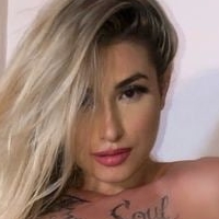 Julia Govea Nackt