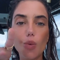 Julie Bertin Nackt