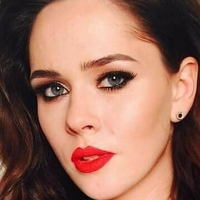 Julija Sanina Nackt