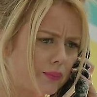 Justine Lupe Nackt