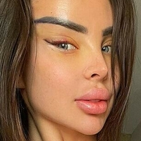 Kahina Nackt