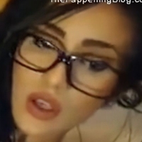 Kalyda Nackt