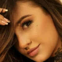 Kamila Rias Nackt