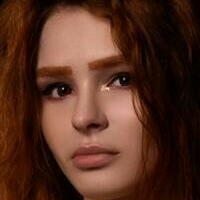 Kari Pitinova Nackt