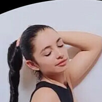 Karinannys Nackt