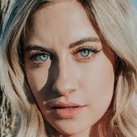 Karli Karberg Nackt