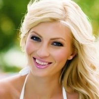 Karnyaczki Laura Nackt