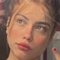 Karoline Felix Nackt