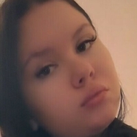 Karoline Nackt
