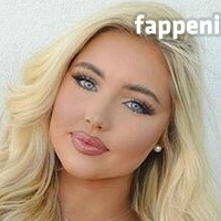 Katerina Rozmajzl Nackt