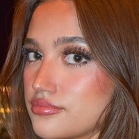 Katie Thompson Nackt