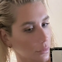 KeshaRose Nackt