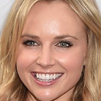 Kimberley Crossman Nackt