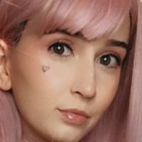 Kira Bee Nackt