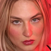 Kloe Autumn Rose Nackt