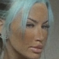 Kourtney Powell Nackt
