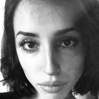 Lara Phillips Nackt