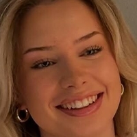 Larysa Salomea Nackt