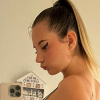 Laura Sommaruga Nackt